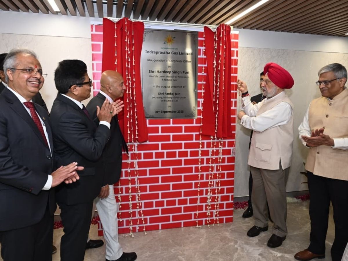 Petroleum Minister inaugurates new office of Indraprastha Gas Limited