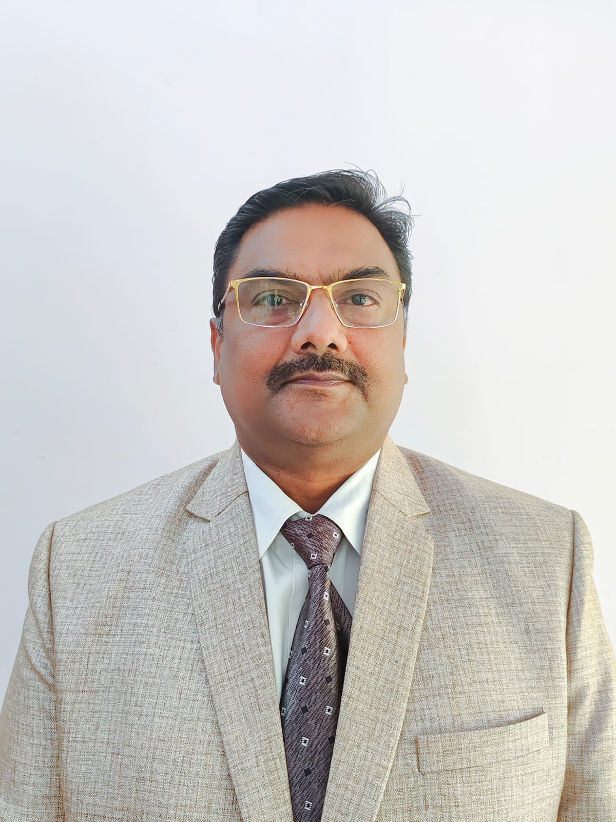 Shri Satish Jha