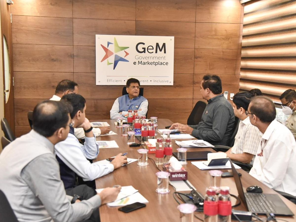 Minister Piyush Goyal reviews progress of GeM