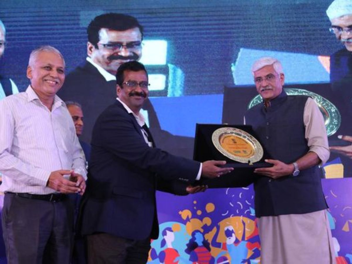 PowerGrid felicitated for being major contributor to Clean Ganga fund