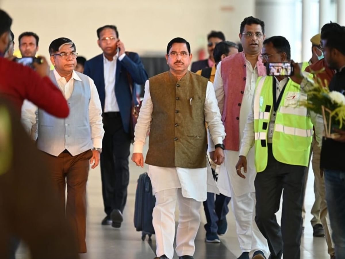 Coal Minister Pralhad Joshi arrives Durgapur Airport