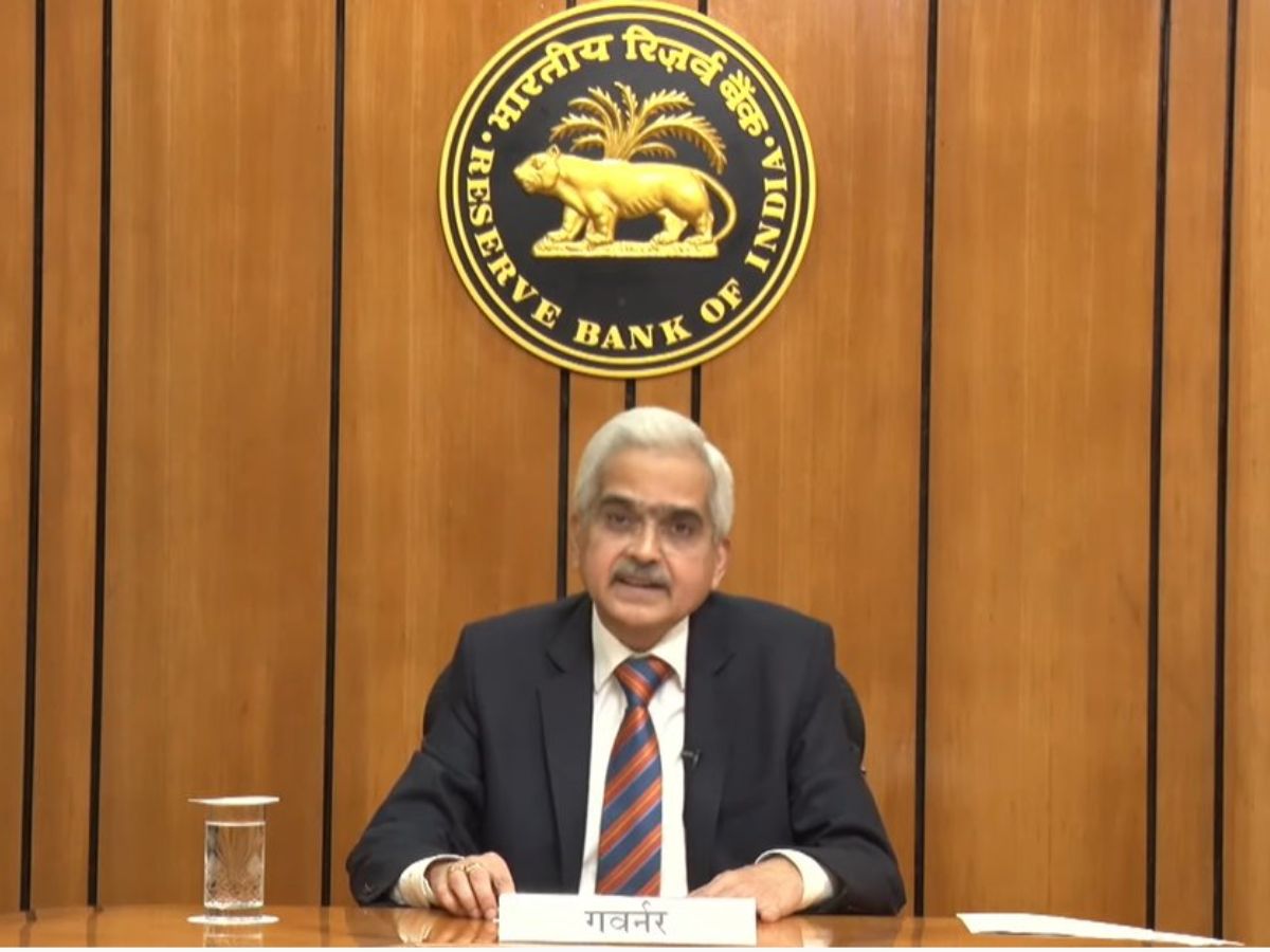 RBI Governor, Shri Shaktikanta Das honoured with ‘Governor of the year’ award; PM modi congratulates