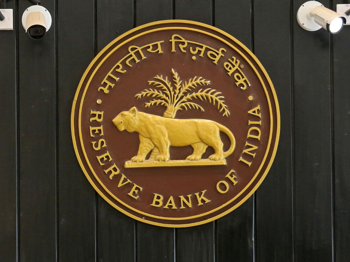 7 NBFCs surrender their Registration Certificate to RBI
