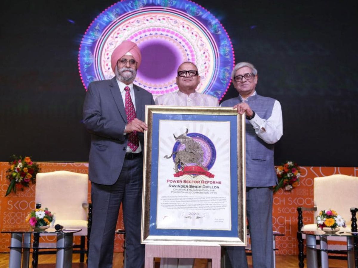 R.S. Dhillon, CMD, PFC conferred with prestigious Skoch India Economic Forum Award