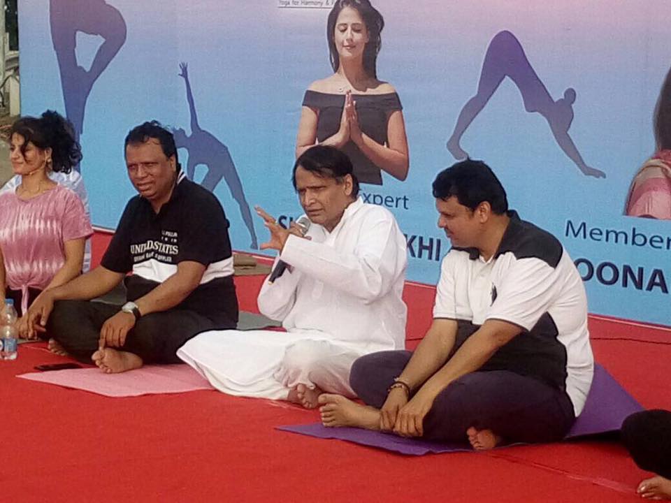 Shri Suresh Prabhu Performing Yoga in Mumbai