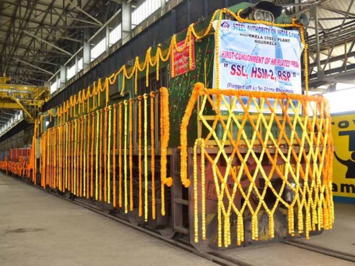 SAIL Rourkela flags off first HR Plates from new Sheet Shearing Line