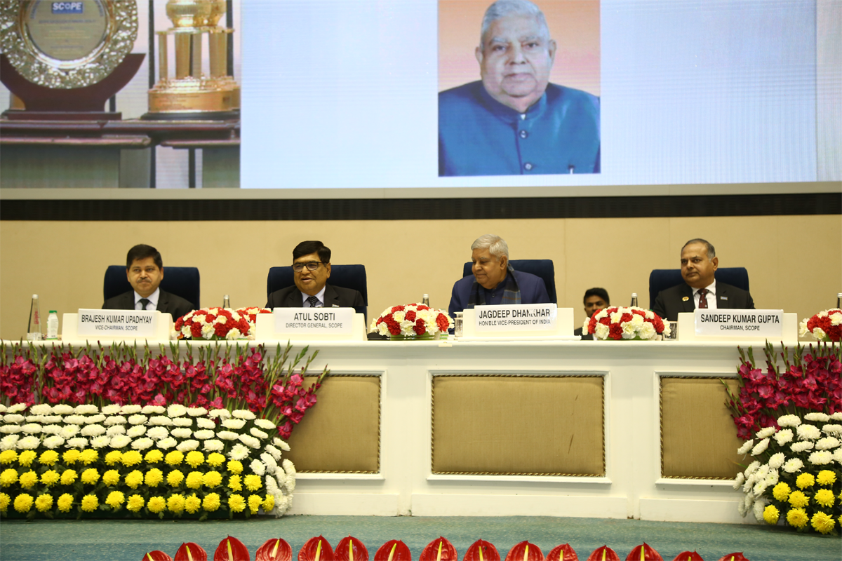 Vice-President of India confers SCOPE Awards to PSEs
