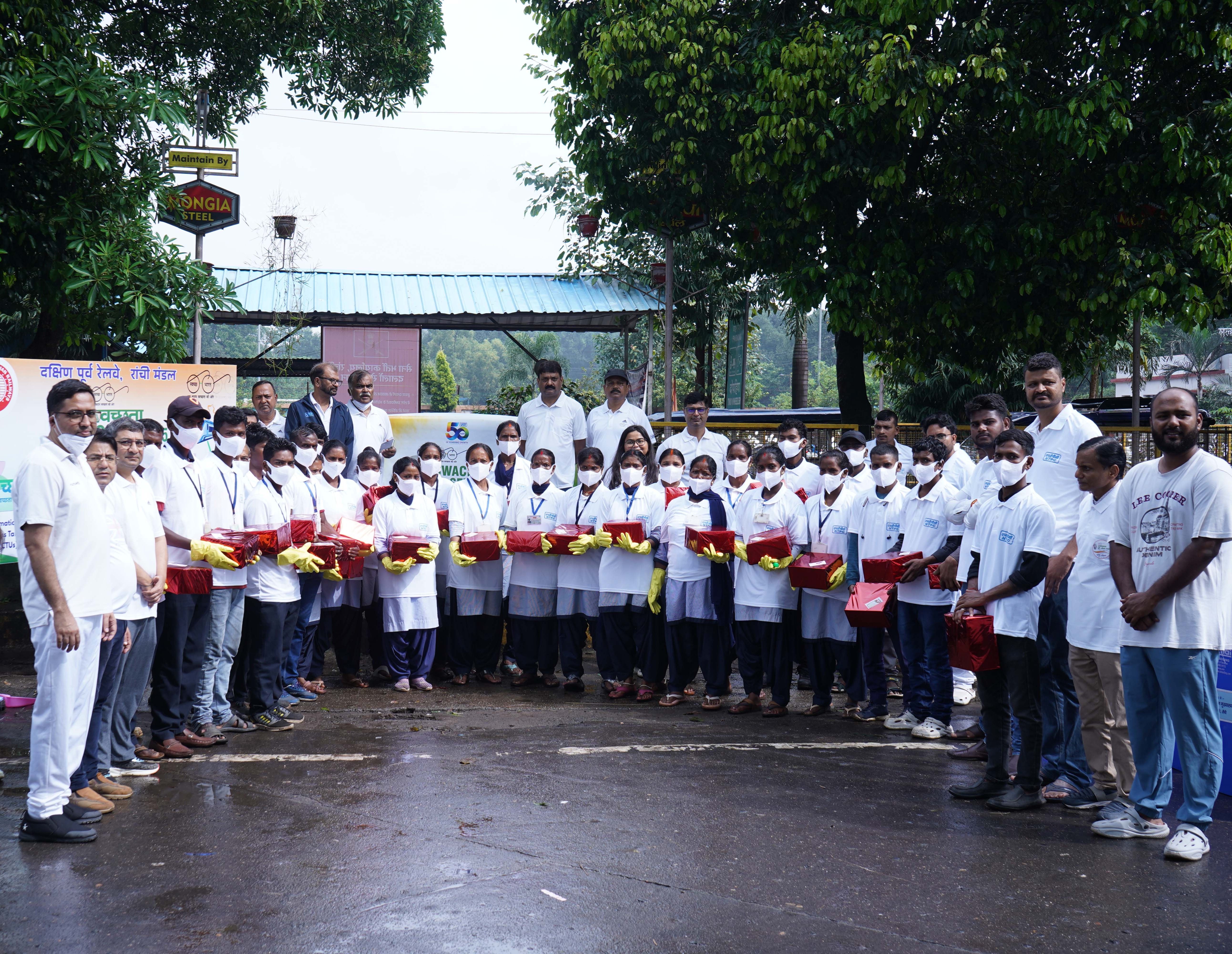 NTPC CMHQ Organizes Shramdaan Drive Under Swachhta Hi Seva Campaign
