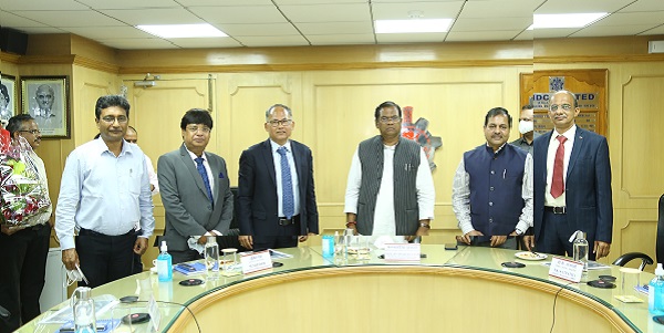 Shri Faggan Singh Kulaste, Union MoS for Steel and Rural Development reviews performance of NMDC Limited
