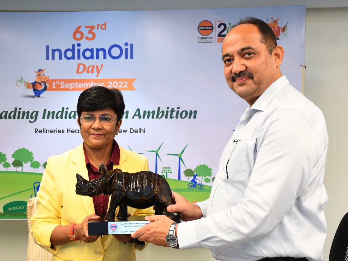 Sukla Mistry leads IndianOil Day celebrations at Refineries HQs
