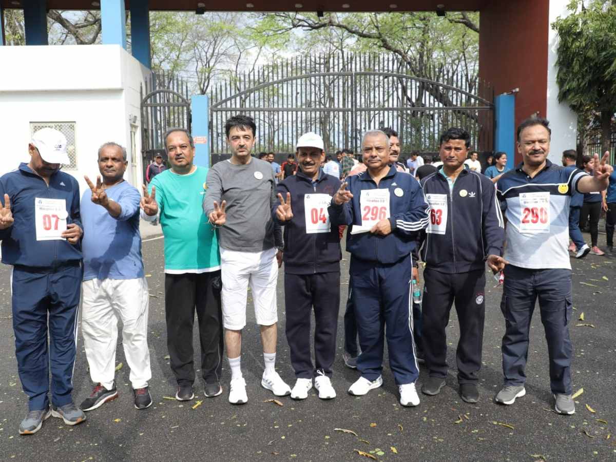 THDCIL Organizes 10 KM Marathon to Promote Employee Wellness