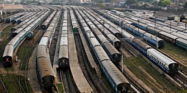 Avoid Misleading Report in social media about Railways cancellation of special train services