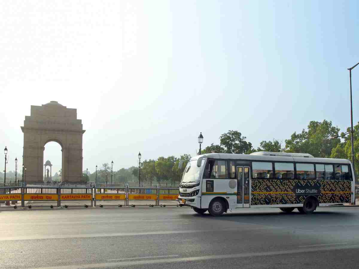 Uber becomes first aggregator to operate buses in Delhi