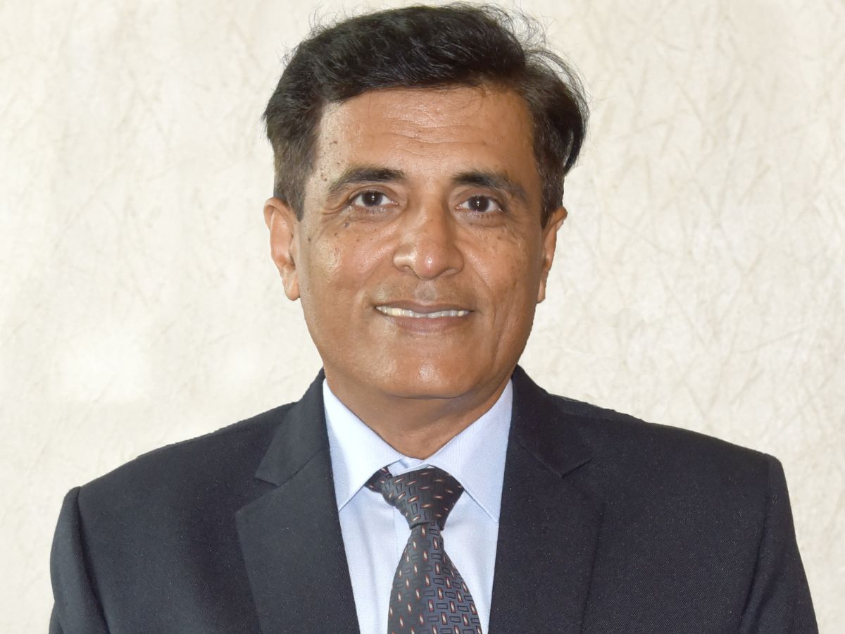 Cdr. Vasudev Puranik, IN (Retd), takes charge of Director (Corporate Planning & Personnel) in MDL