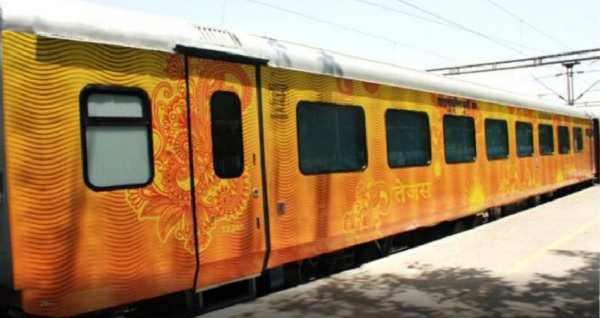 Western Railway starts to run Rajdhani Express with New Upgraded Tejas Rakes