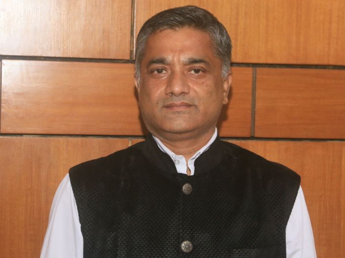 Shri. L. Chandrashekhar, IFS, takes additional charge as CVO, CIL