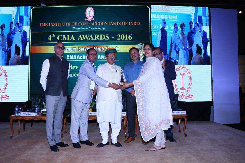 SMT. B. K. SOKHEY ED NBCC RECEIVES CMA AWARD