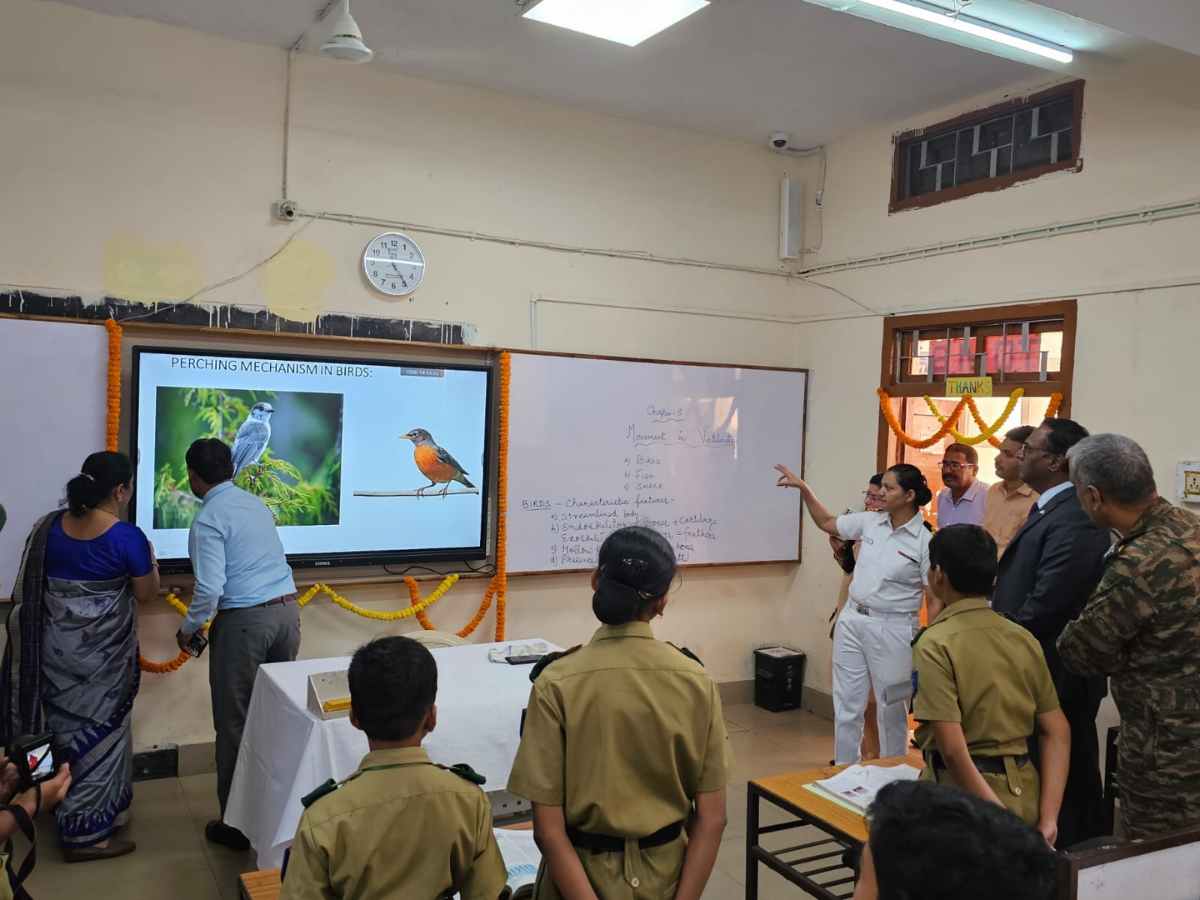 CSR: BEL establishes Smart Classrooms in Sainik School, Bhubaneswar