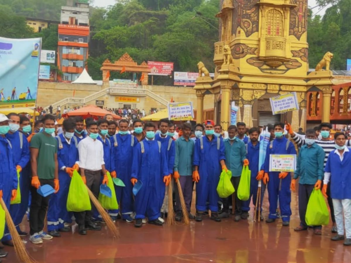 BPCL carried out a Cleanliness drive at Har ki Pauri, Haridwar