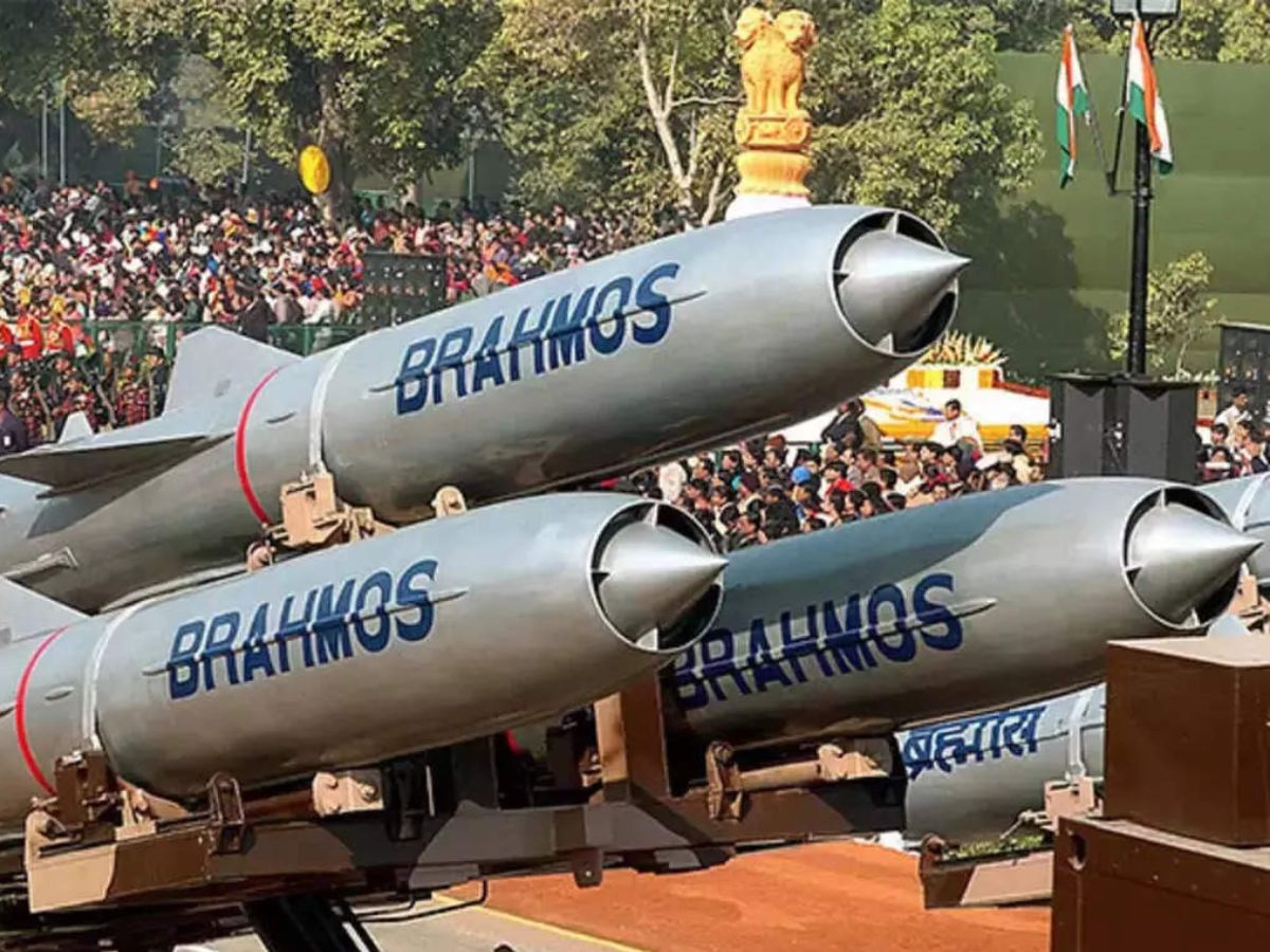Defence Ministry signs deal with BrahMos Aerospace