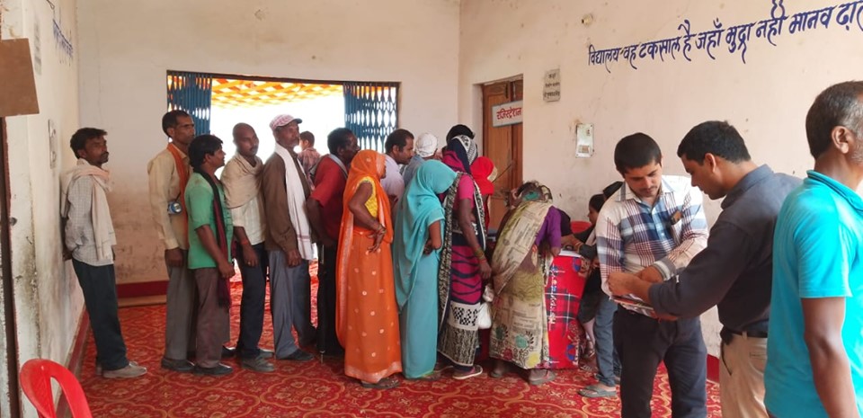 CIL Organises a free Medical Camp at Khaurara Village