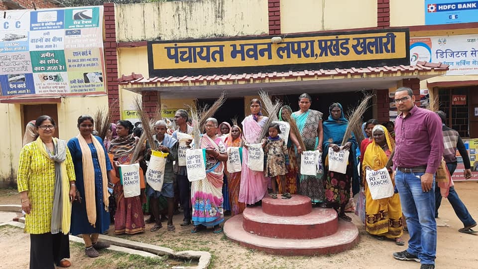 CIL distributed cloth bags brooms and dustbins