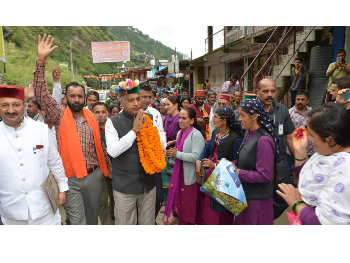मुख्यमंत्री ने नेरवा में प्रगतिशील हिमाचलः स्थापना के 75 वर्ष कार्यक्रम की अध्यक्षता की