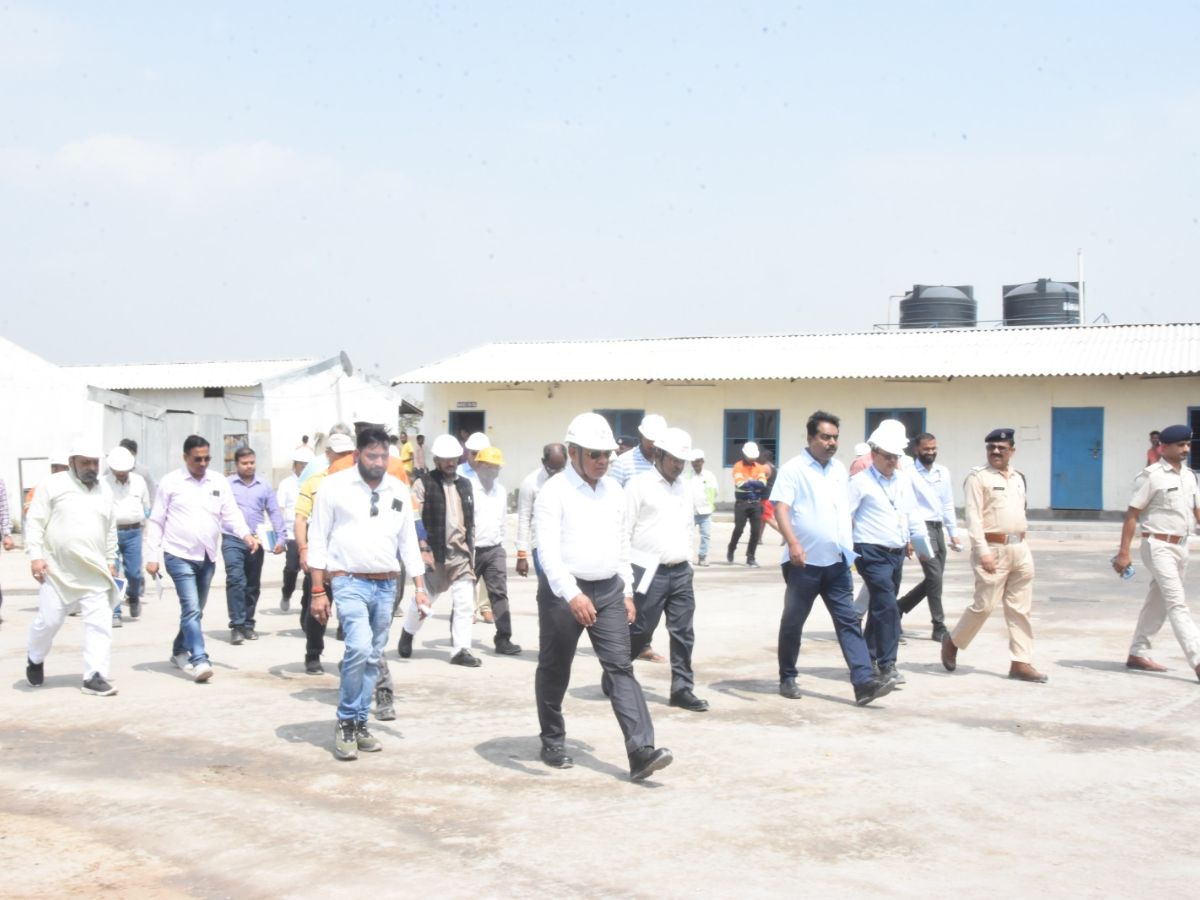 CMD NCL and D(P), inspected HOE camps of Krishnashila and Bina Project