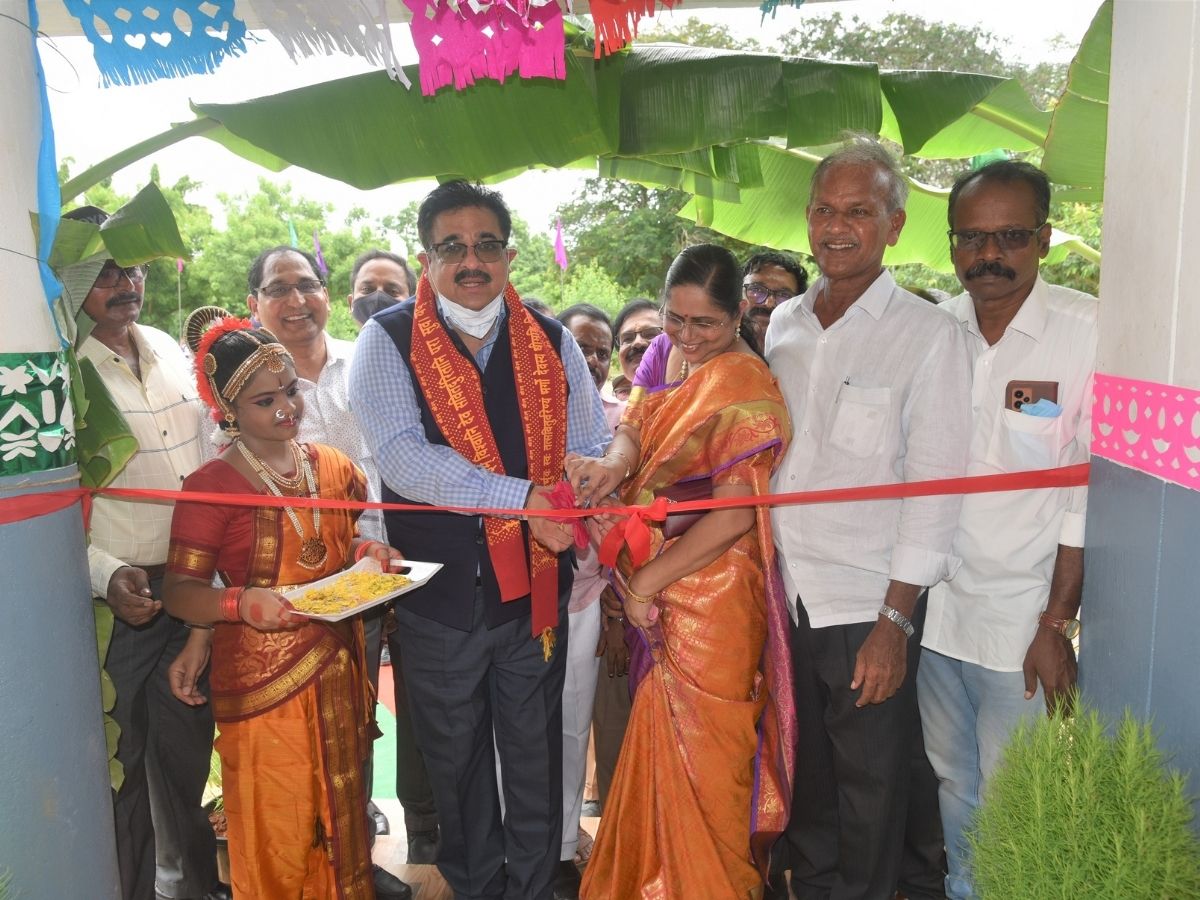 CMD, RINL inaugurates new building at DAV,Ukkunagaram under CSR