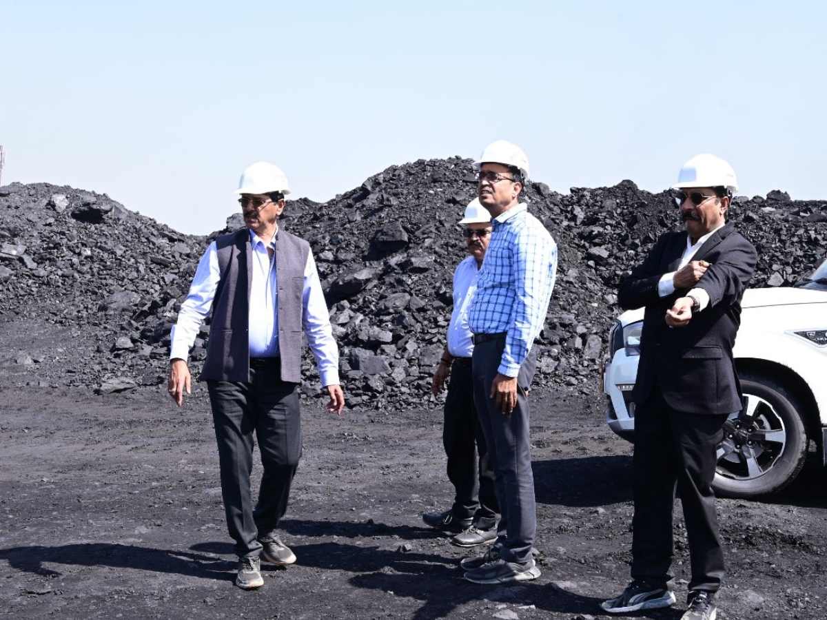 Coal India's Director (Marketing) visits SECL