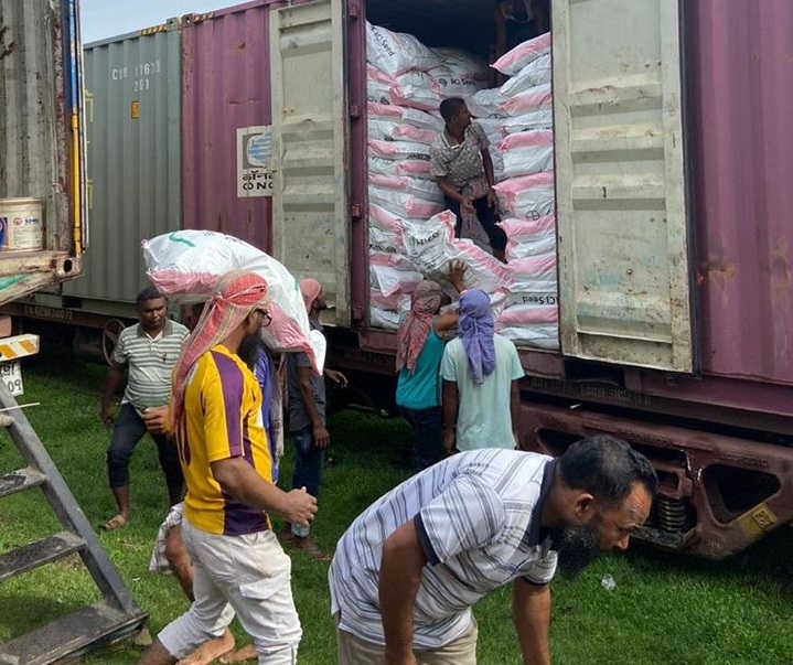 CONCOR moved first container train to Jessore