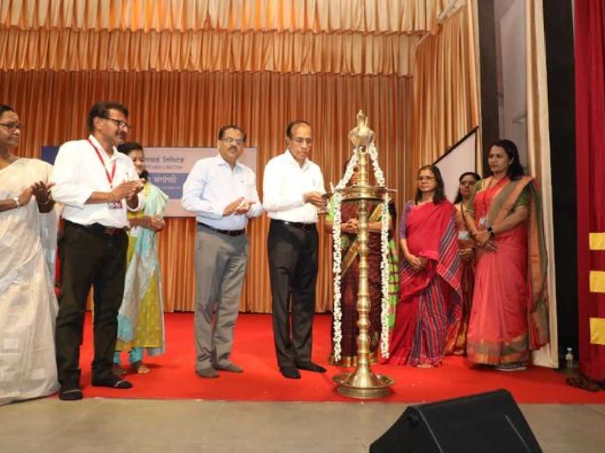 Cochin Shipyard Limited organized an official language seminar