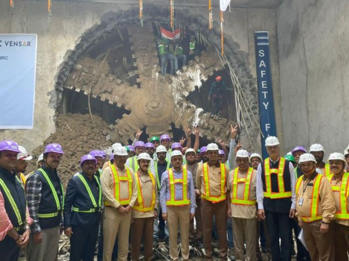 DMRC completes tunneling work between Krishna Park Extension-Keshopur on Magenta Line