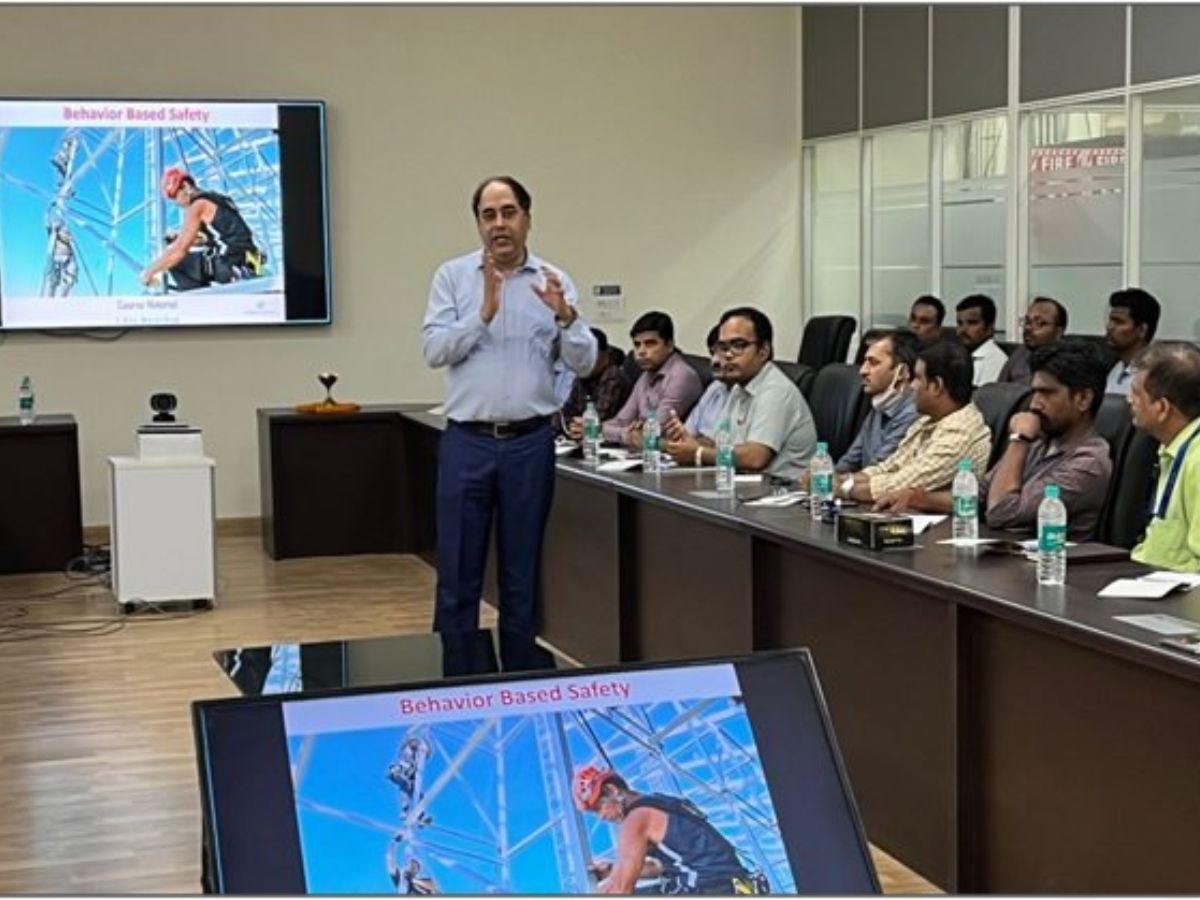 EIL conducts Safety workshop at HPCL's HRRL Barmer, project site