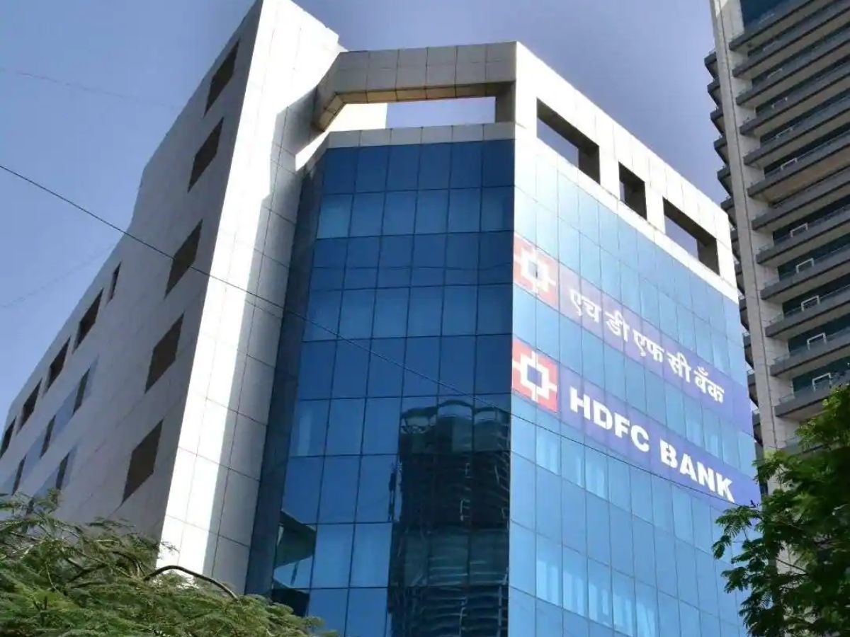 Defence Ministry approves HDFC & two other Banks to provide financial services in overseas procurement