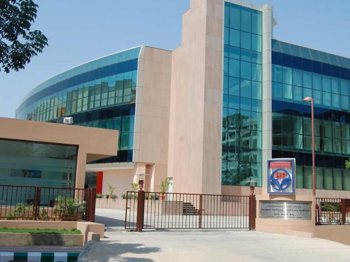 HPCL Record Half-Yearly Consolidated Profit at Rs 12,592 crore