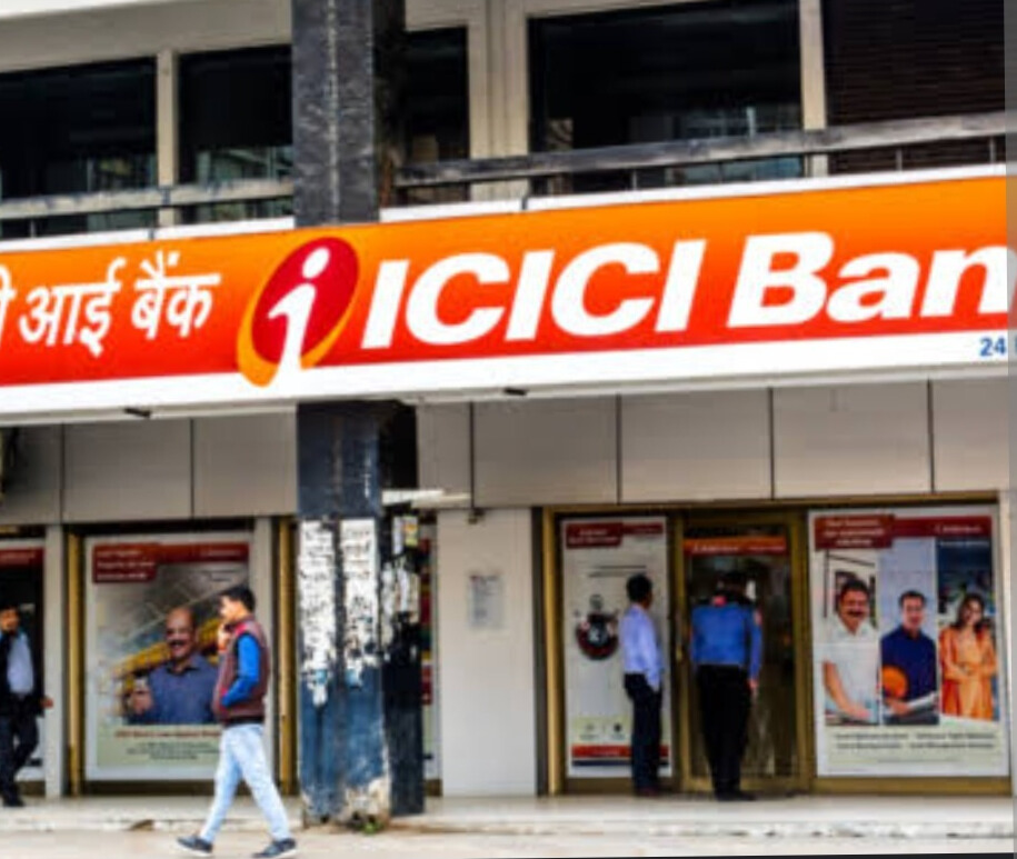 ICICI Bank blocked 17,000 credit card data