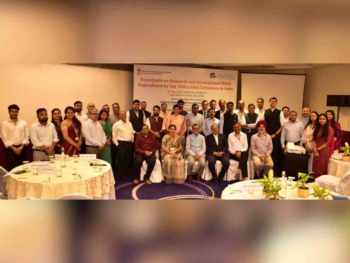 Indian Institute of Corporate Affairs organised Roundtable consultation Indian Institute of Corporate Affairs organised Roundtable consultation