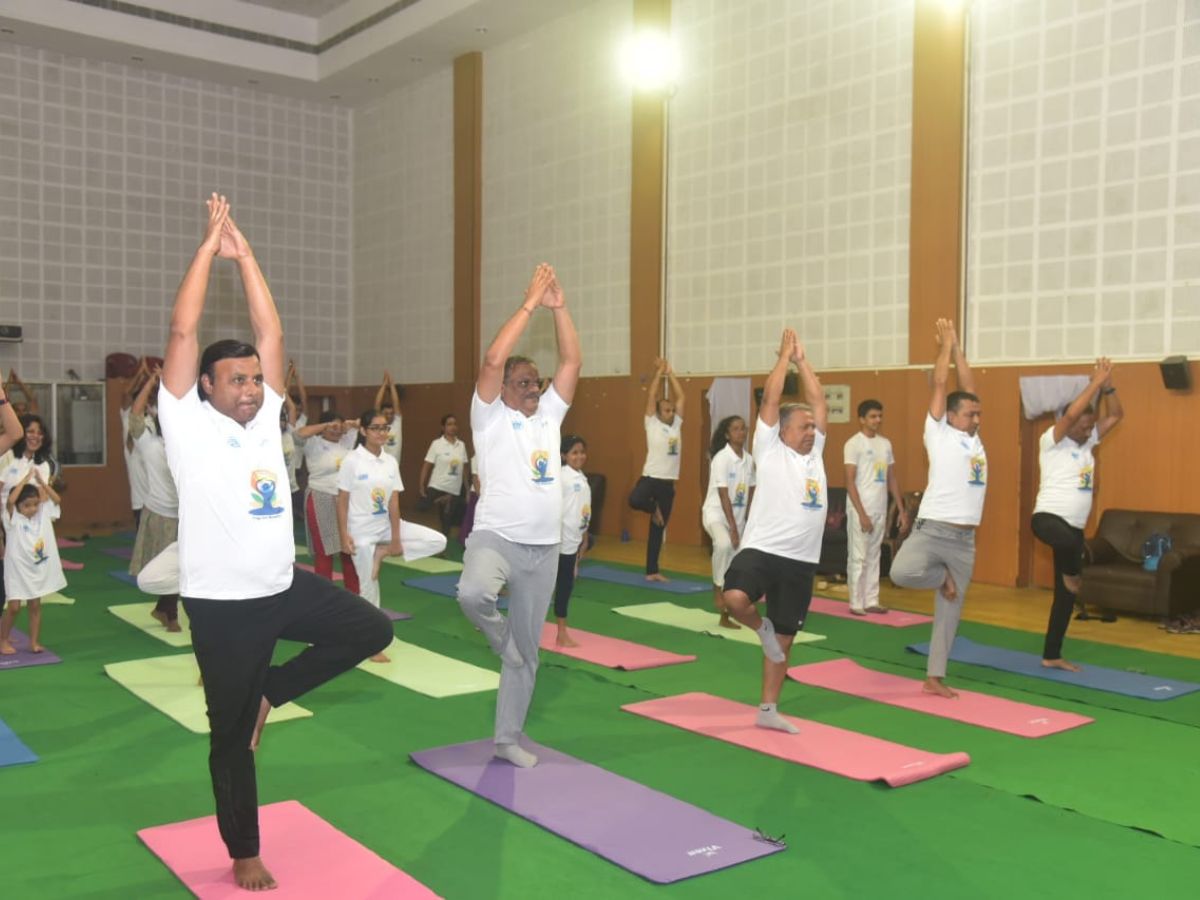 More than 400 people participate at International Yoga Day at NTPC Bongaigaon