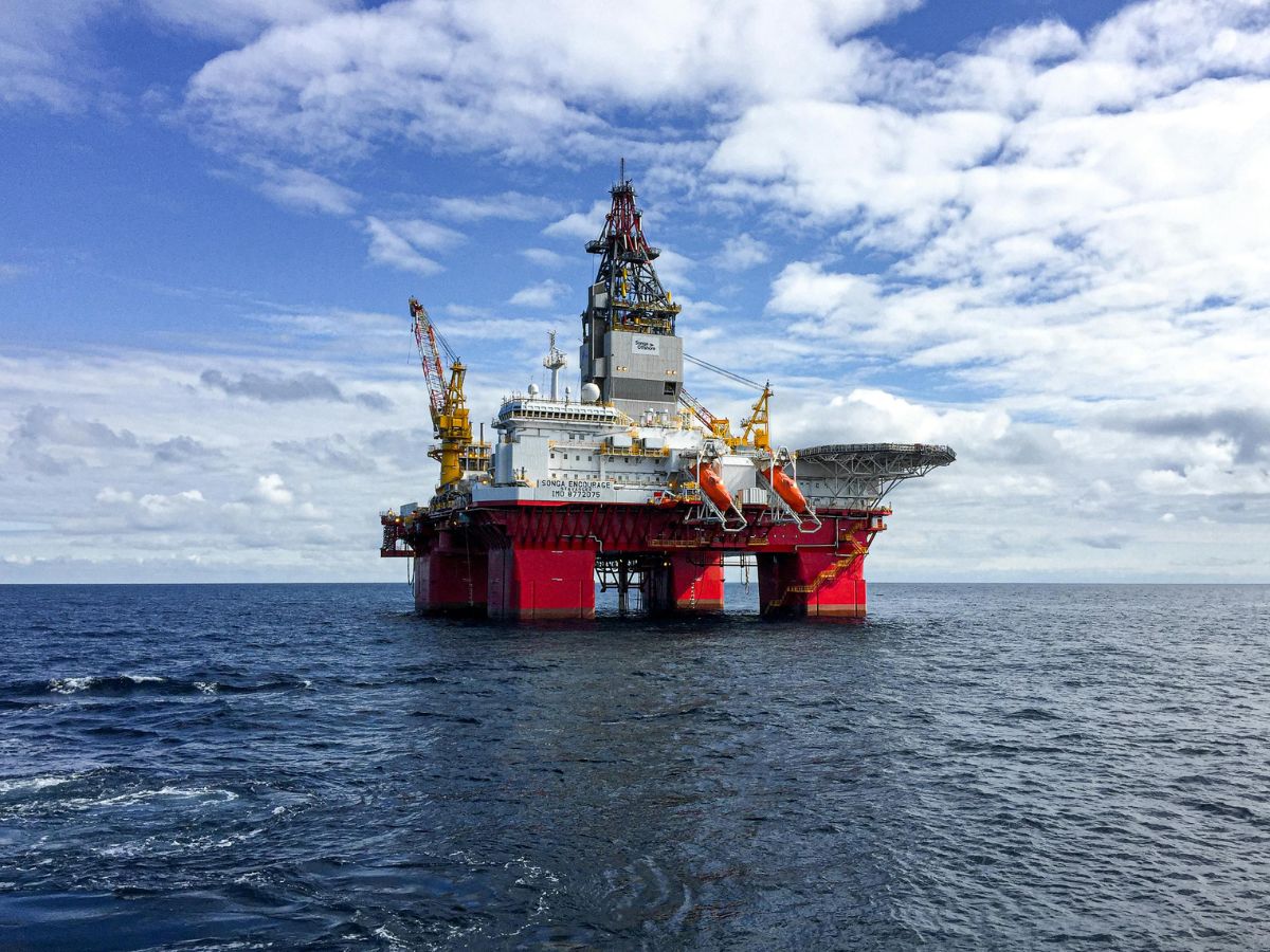 Israel's Strike on Iran Hits Crude Oil Prices, sees 7% jump