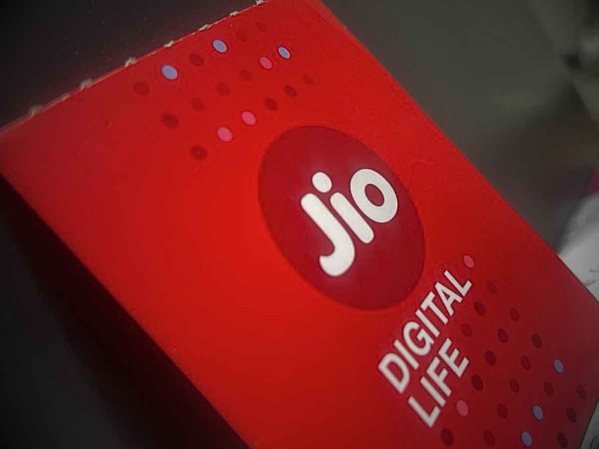 Reliance Jio IPO likely to happen next year, Here to know full story