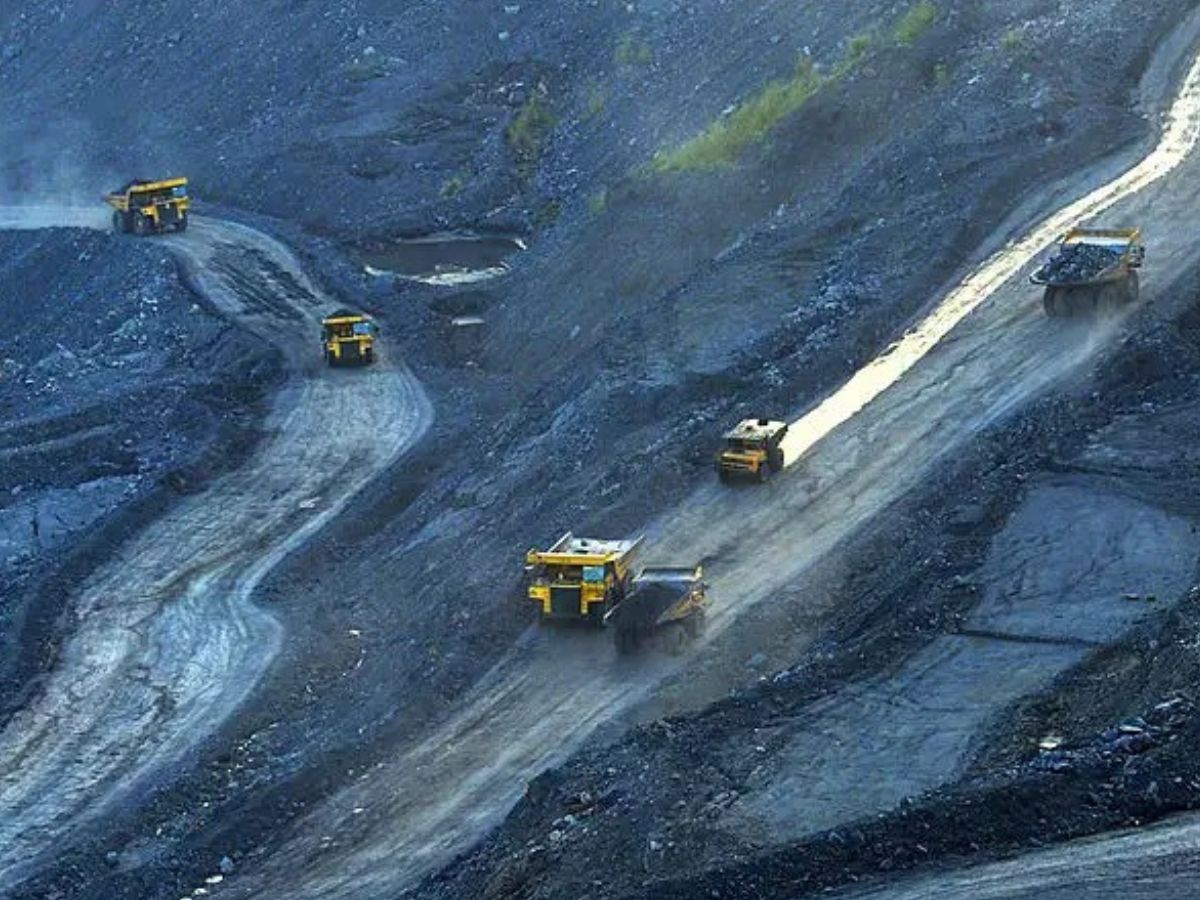 Coal Ministry Reviews Non-operational Captive & Commercial coal blocks of Jharkhand