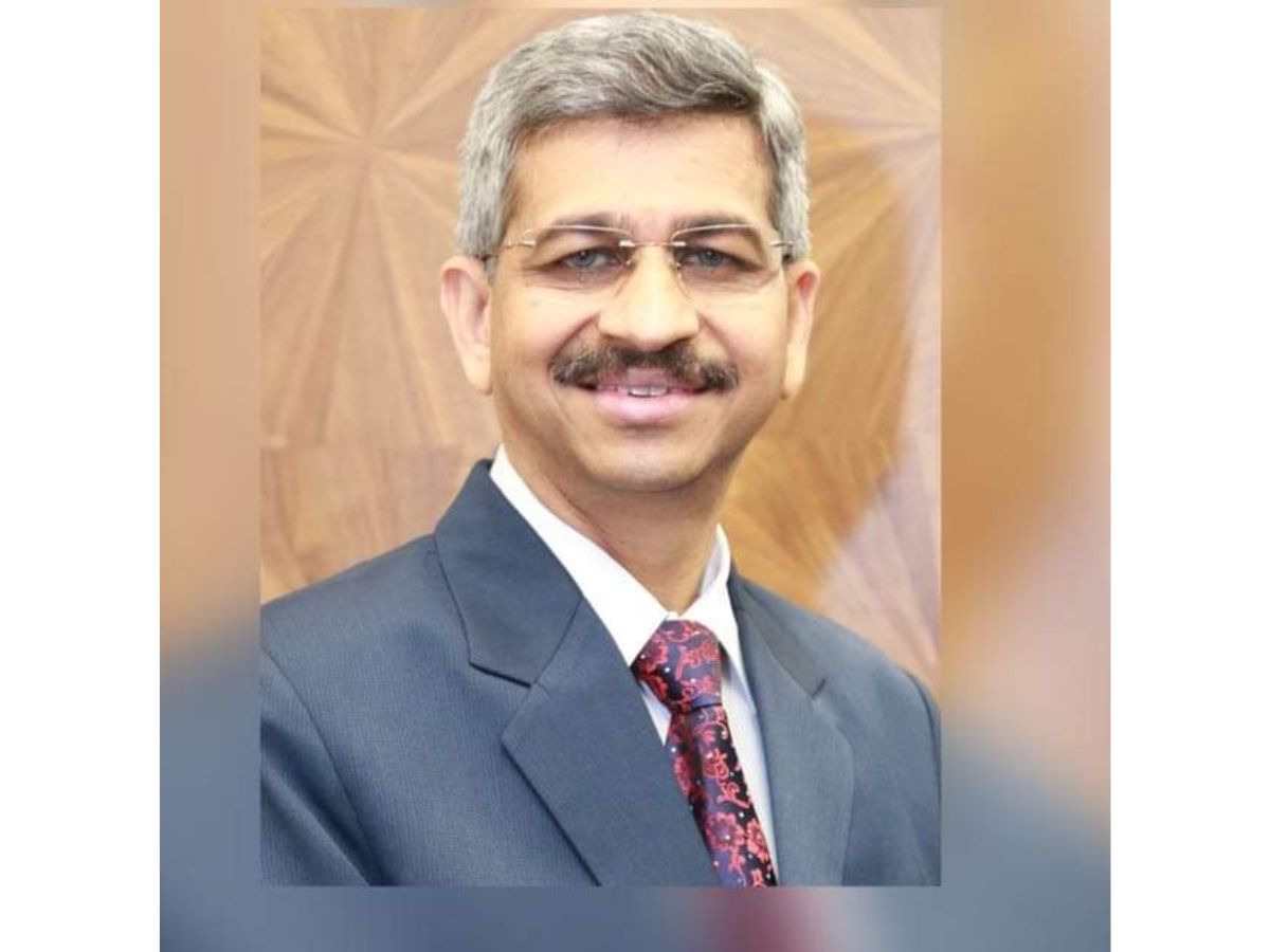 Sanjai kumar takes charge as CMD, RailTel