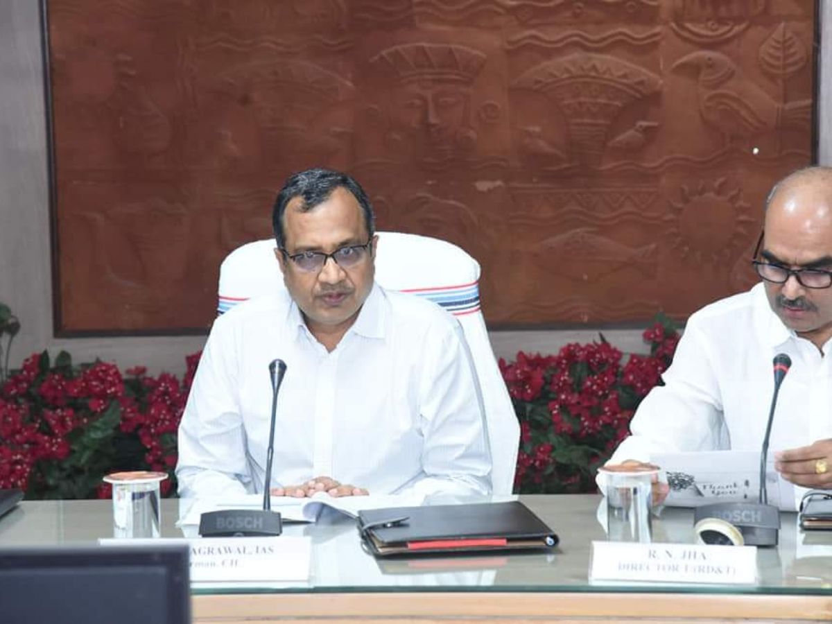 CIL Chairman Pramod Agrawal reviews CMPDI performance