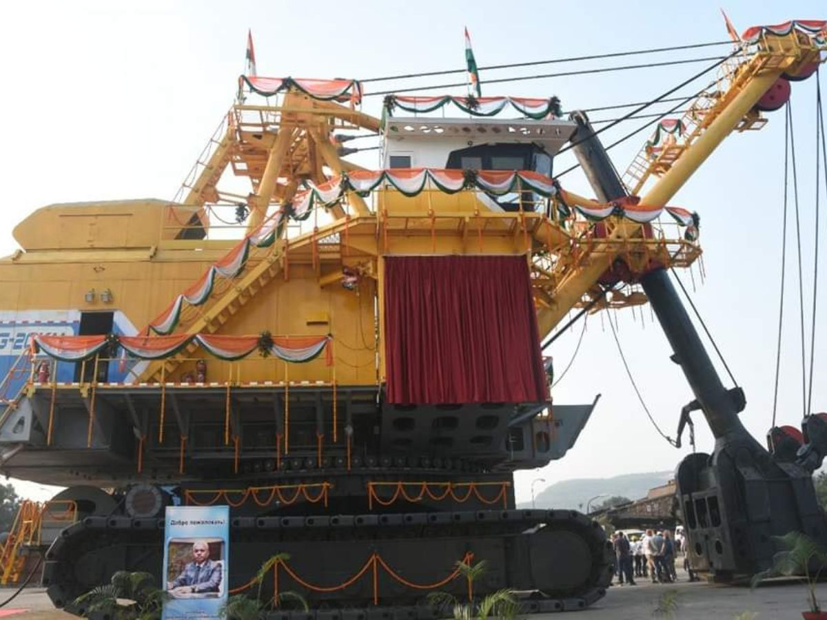 NCL commissioned giant excavator of 20 M3 bucket capacity