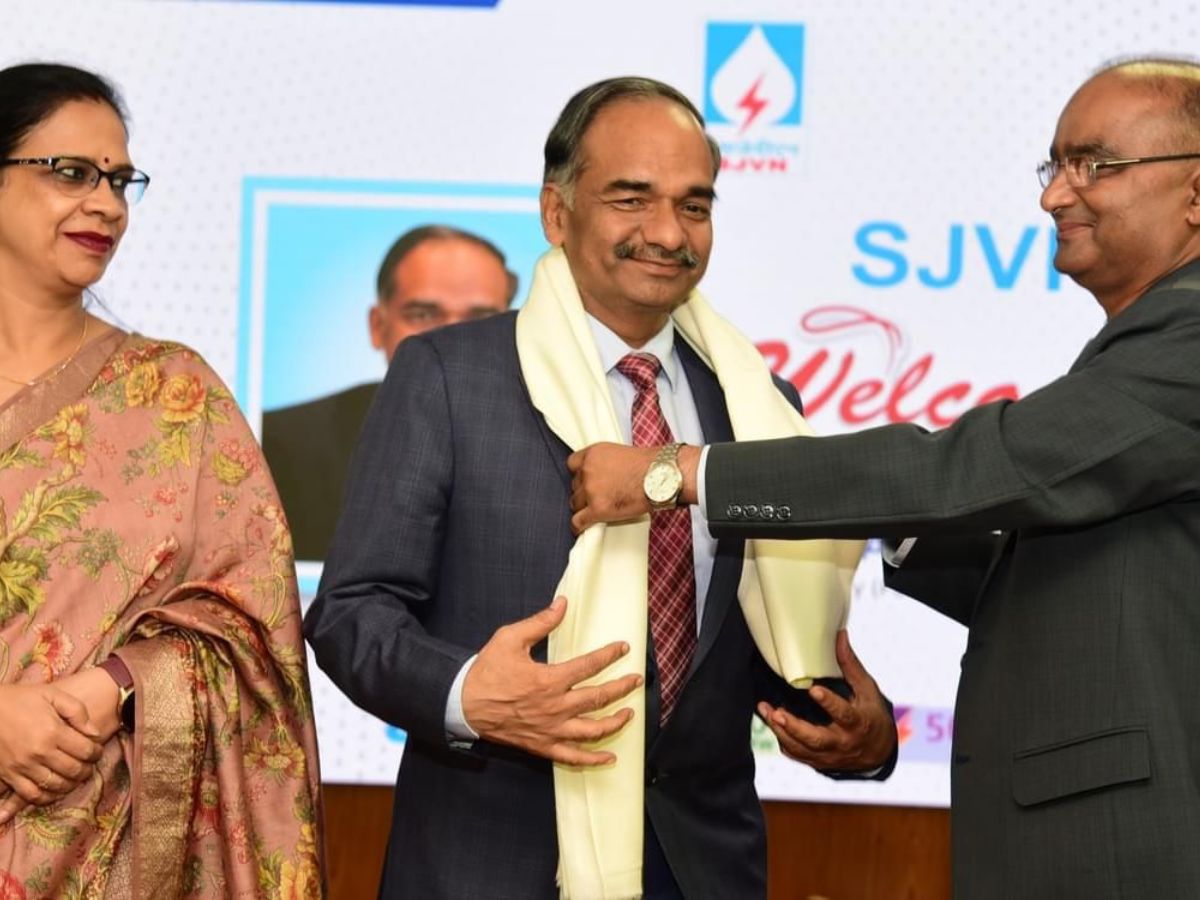 SJVN organized grand farewell in honour of Sh. Alok Kumar (IAS), Former Secy Power