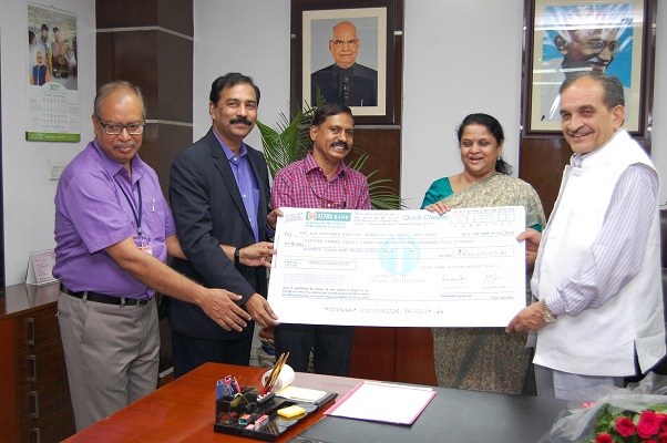 KIOCL Given Rs. 5 laks to Chief Minister of Karnataka for Relief Fund under CSR