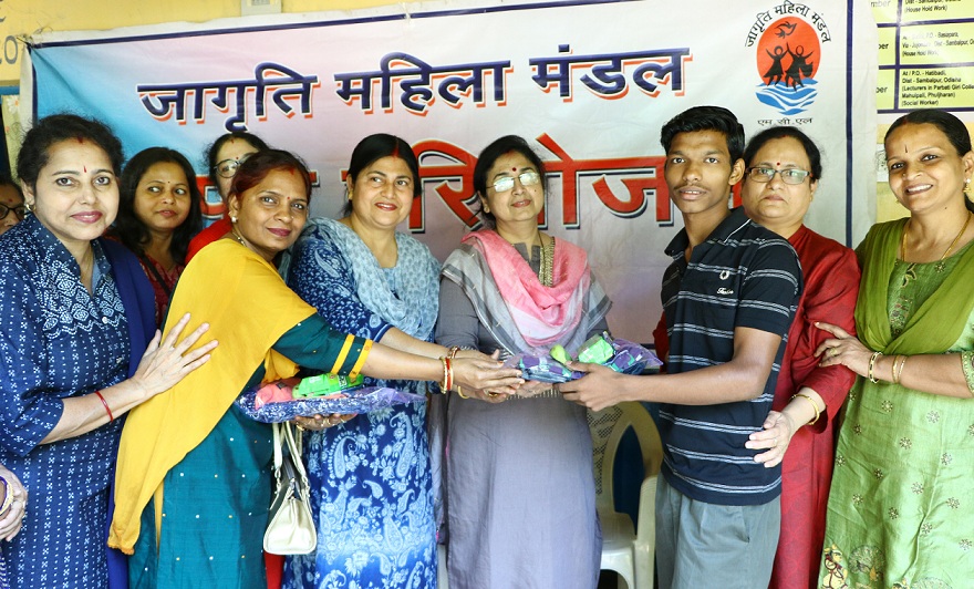 MCL provides 2800 umbrella to ASHA Aganwari workers in Sambalpur