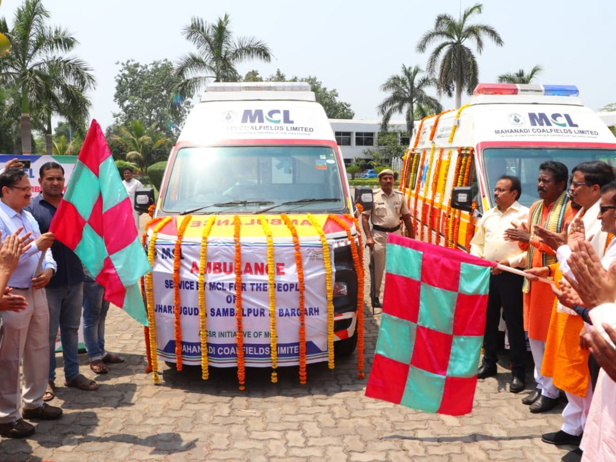 MCL flagged off five ambulances under the CSR initiative