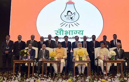 Shri Narendra Modi with the Board of Directors of ONGC and ONGC Videsh Ltd